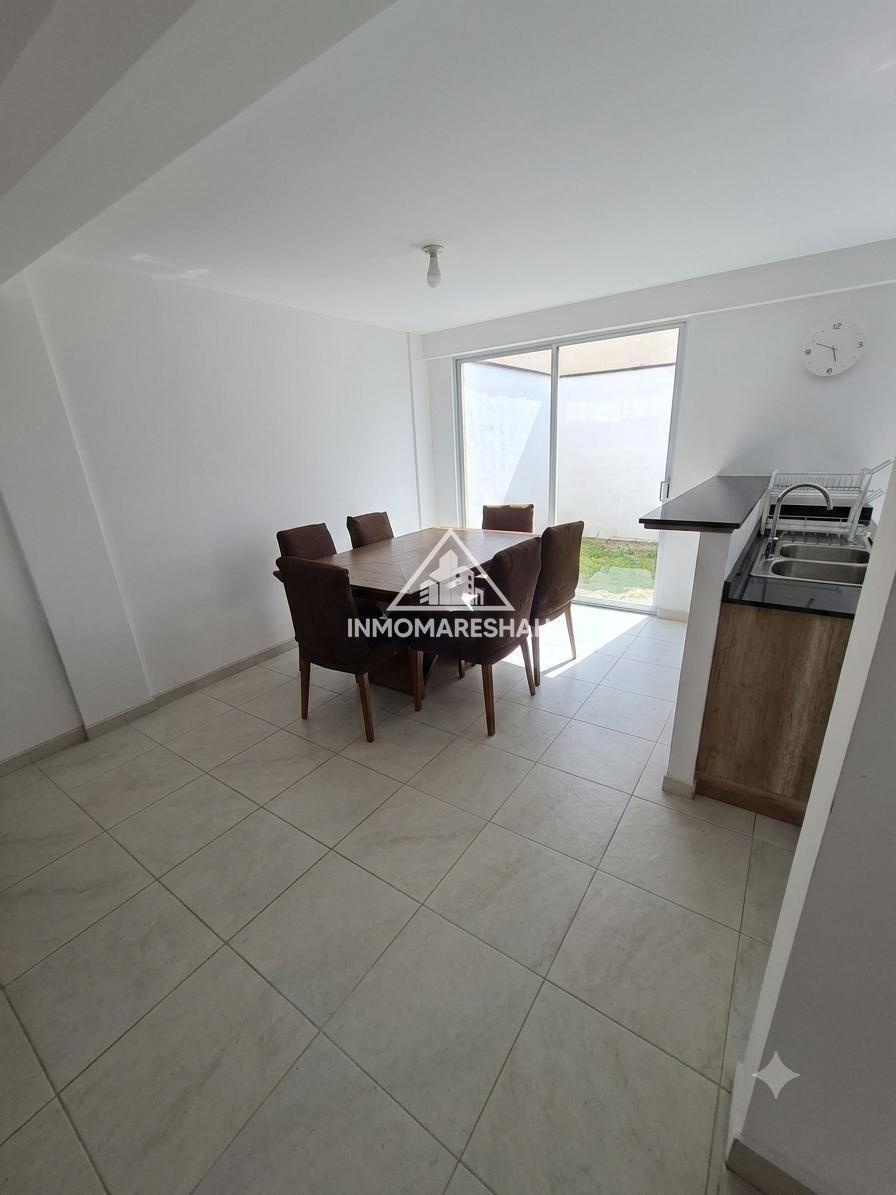 Casa en Venta en Conjunto Exclusivo con Piscina en Pomasqui — imagen 6