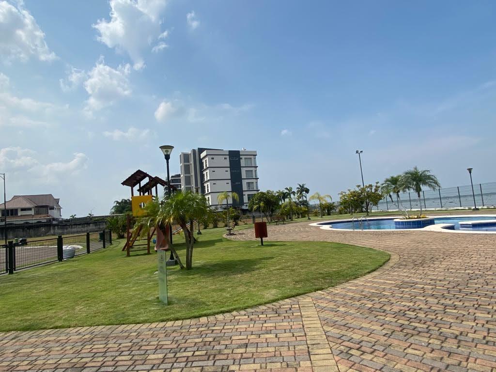 Venta de Terreno Multifamiliar Frente Al Rio - Barlovento Isla Mocoli, Guayas — imagen 8