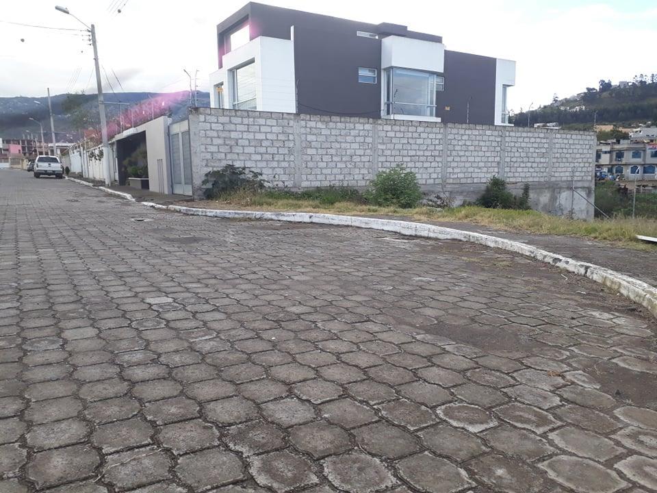 Lote de Terreno en La Victoria, Tungurahua — imagen 5