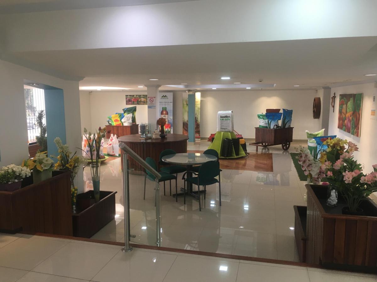 Terreno 1325 m² Sobre Av de Los Shyris, Inversión — imagen 6