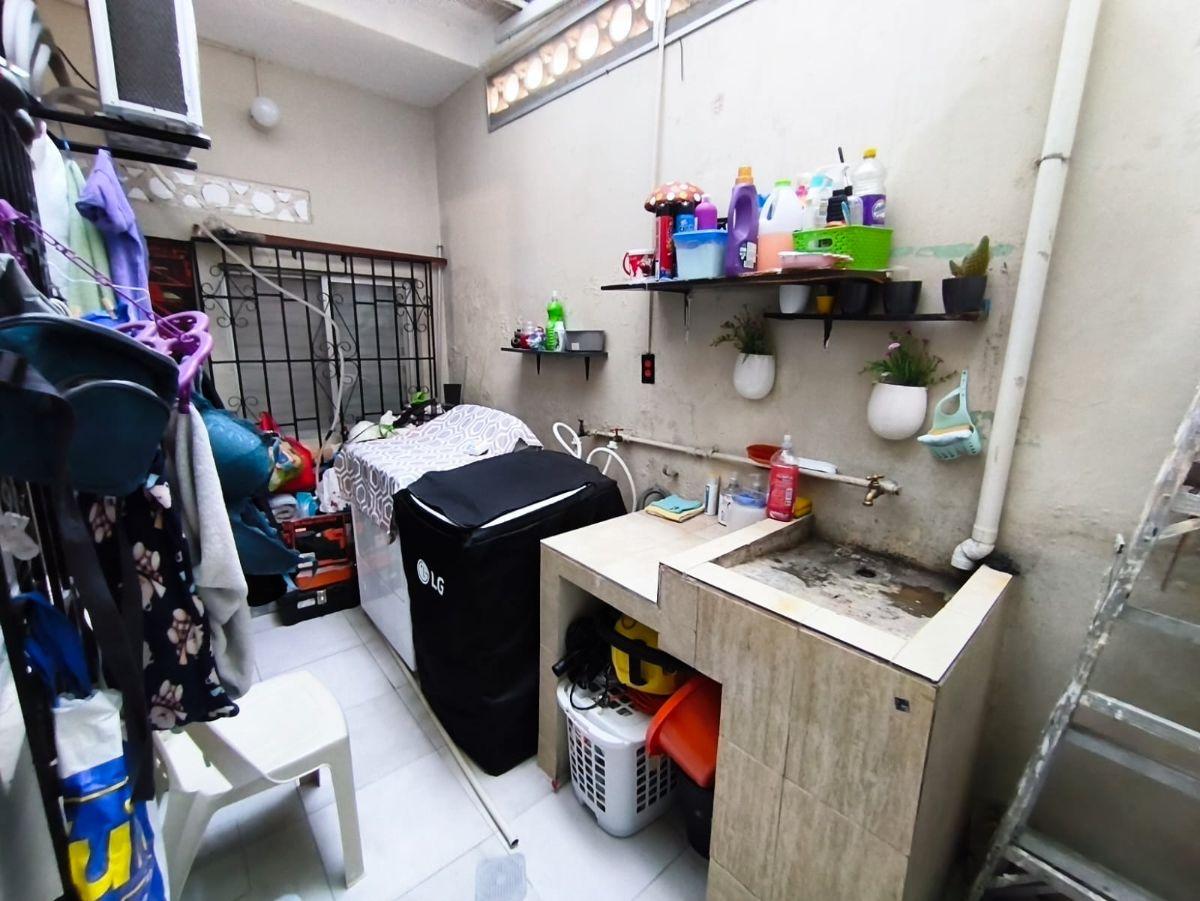 Venta de Casa Rentera, sur, Coop, Claveles 1 - A. Maidana, Guayas — imagen 7