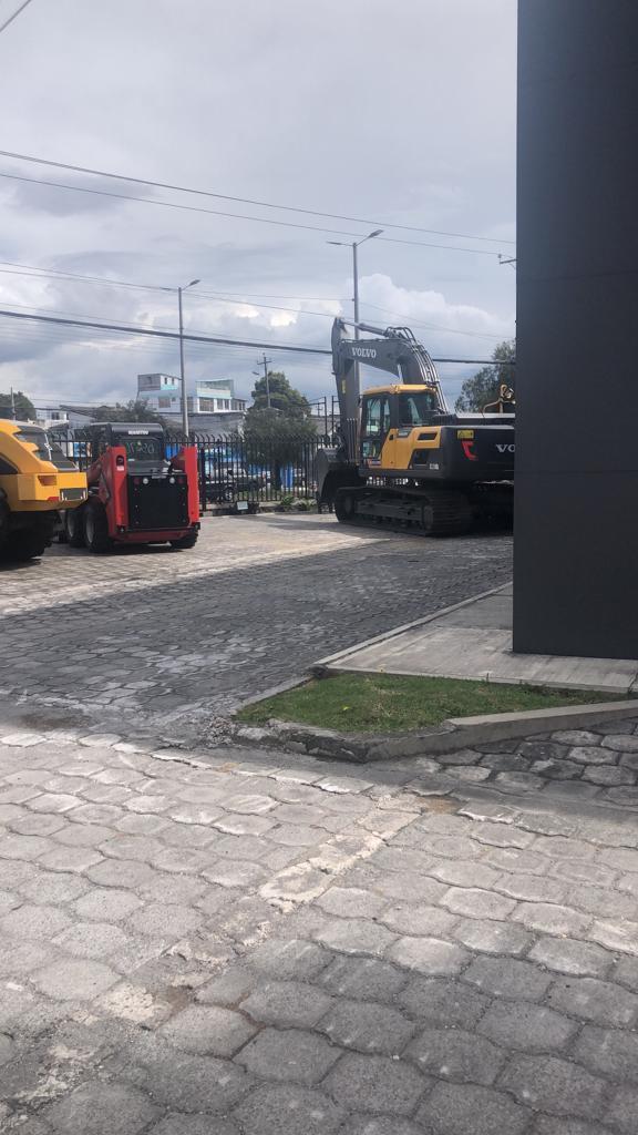 Vendo Terreno Ubicacion Comercial Espectacular Galo Plaza Lasso. Provincia de Pichincha — imagen 7
