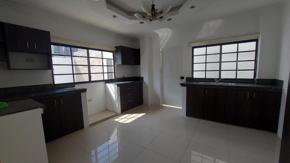 Casa en Vía a La Costa, Guayas — imagen 4