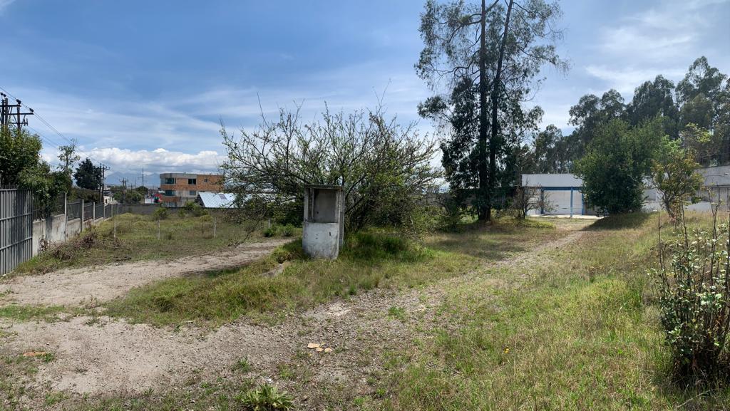 Terreno Comercial Esquinero de Venta Sector Eloy Alfaro — imagen 7