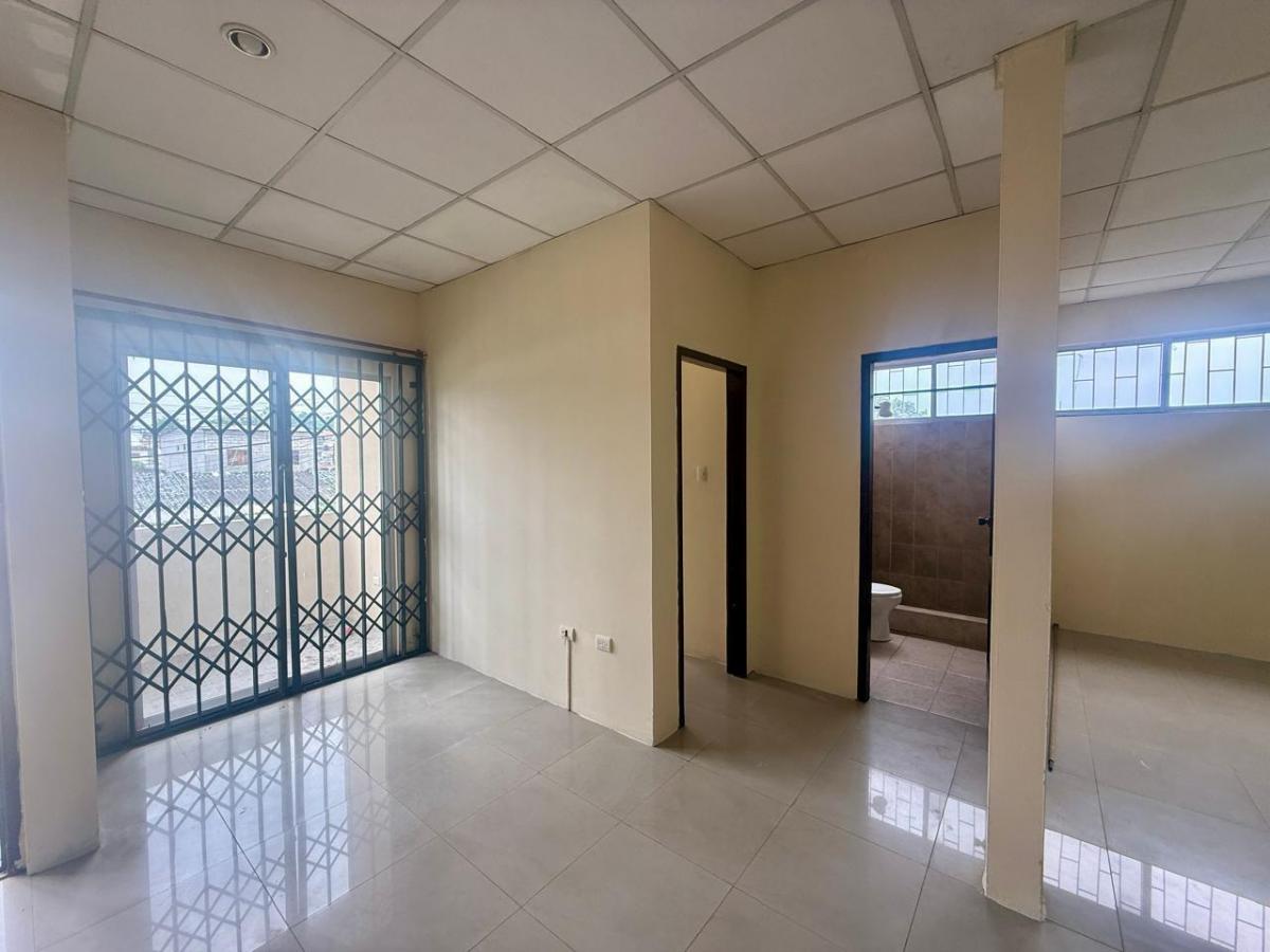 Venta de Casa en Samanes 6 (Marav), Guayas — imagen 9