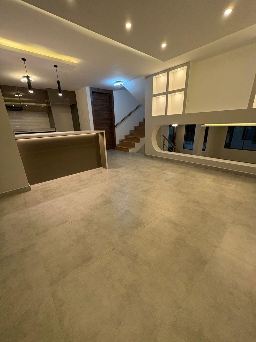 Casa de 270 m² con 3 Dorm. en Venta en San Isidro del Inca — imagen 4