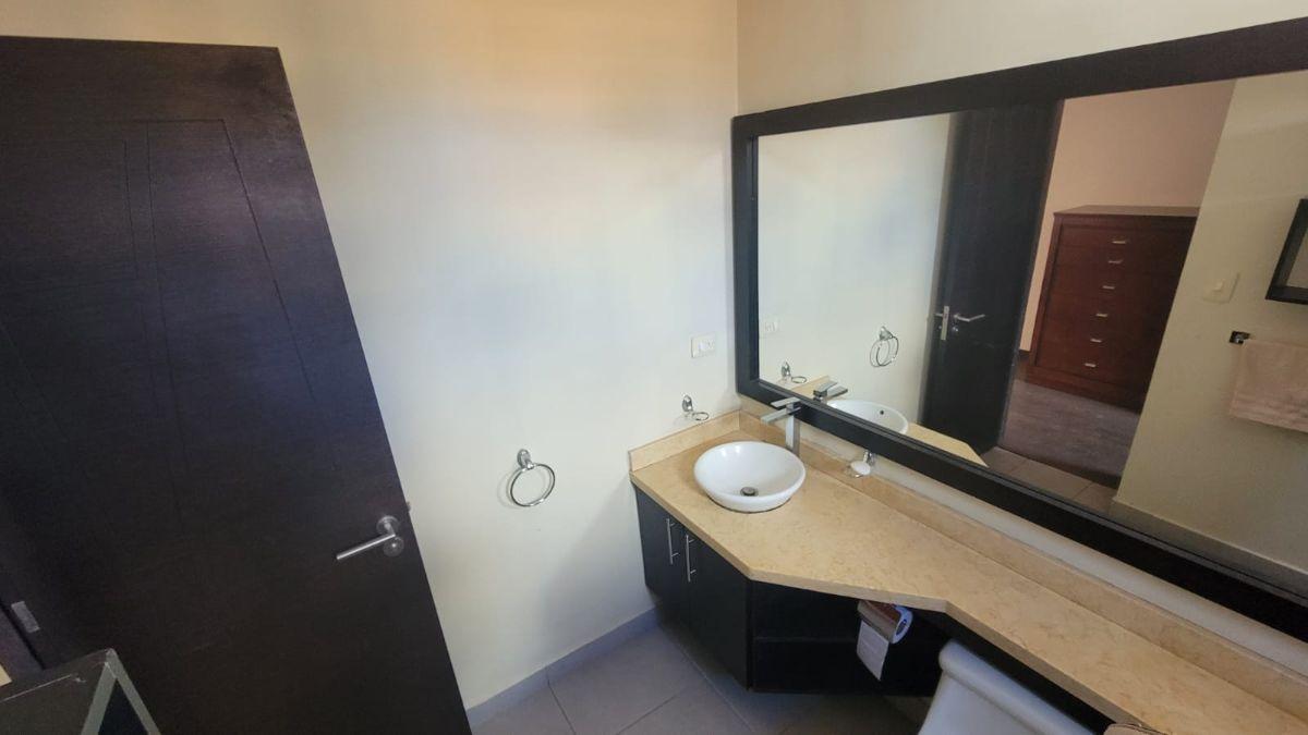 Departamento en Venta, Sector La Carolina, 140 m, Eloy Alfaro. Provincia de Pichincha — imagen 7