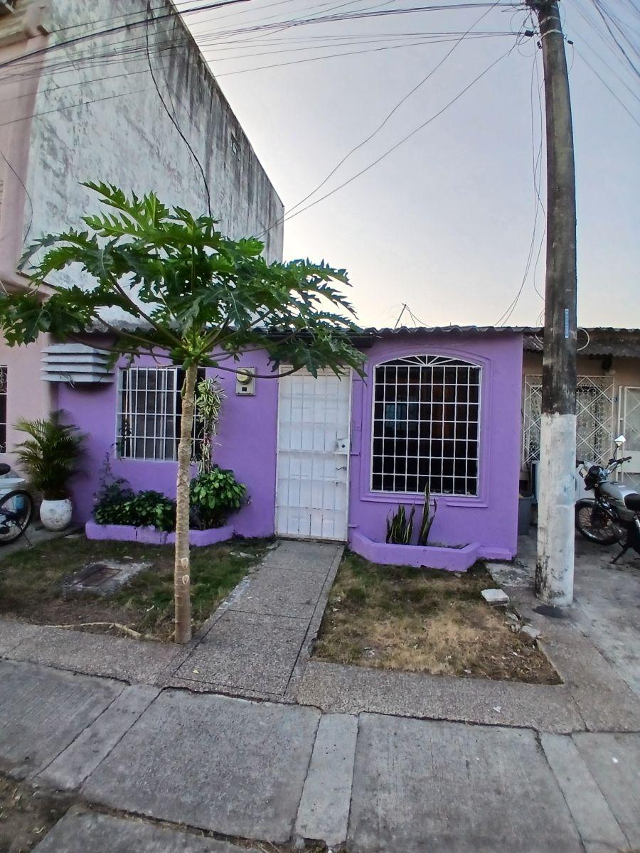 Hermosa Casa de Una Planta en Huancavilca Norte en Urbanización Cerrada, Guayas — imagen 9