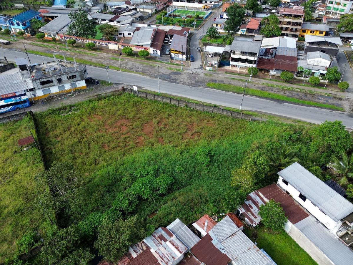 Terreno Urbano de 2.201 m² en Av Gonzalo López Marañón — imagen 10