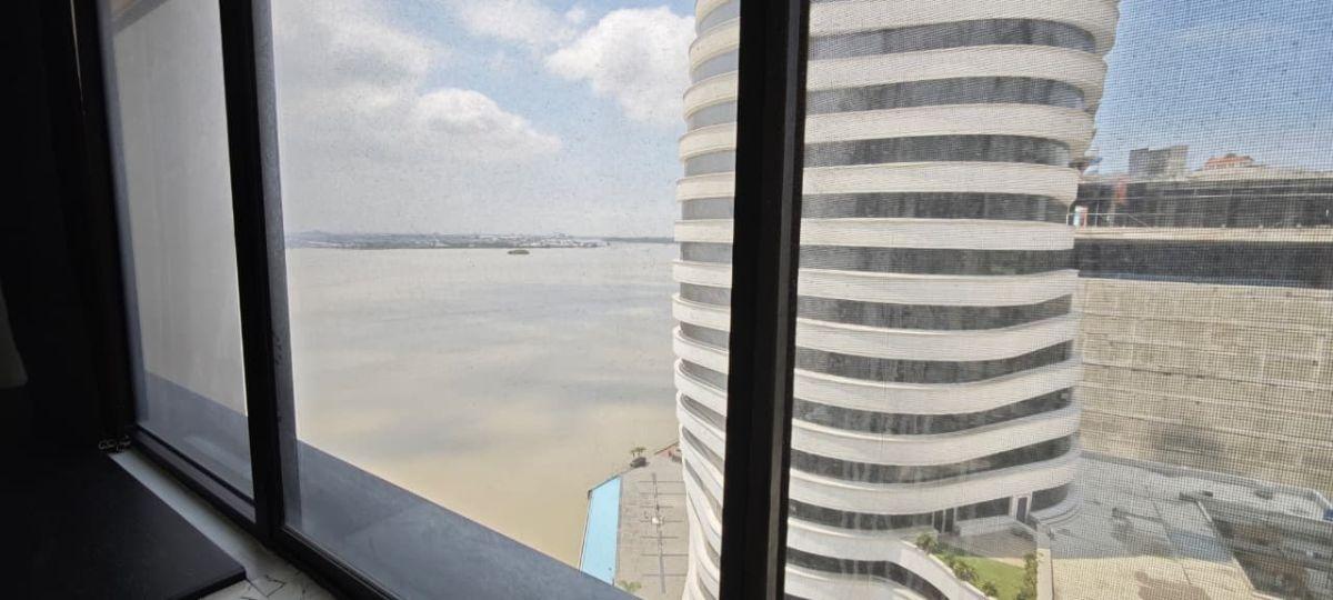 Se Vende Departamento Semi Amoblado en Bellini I en Puerto Santa Ana, Guayas — imagen 8