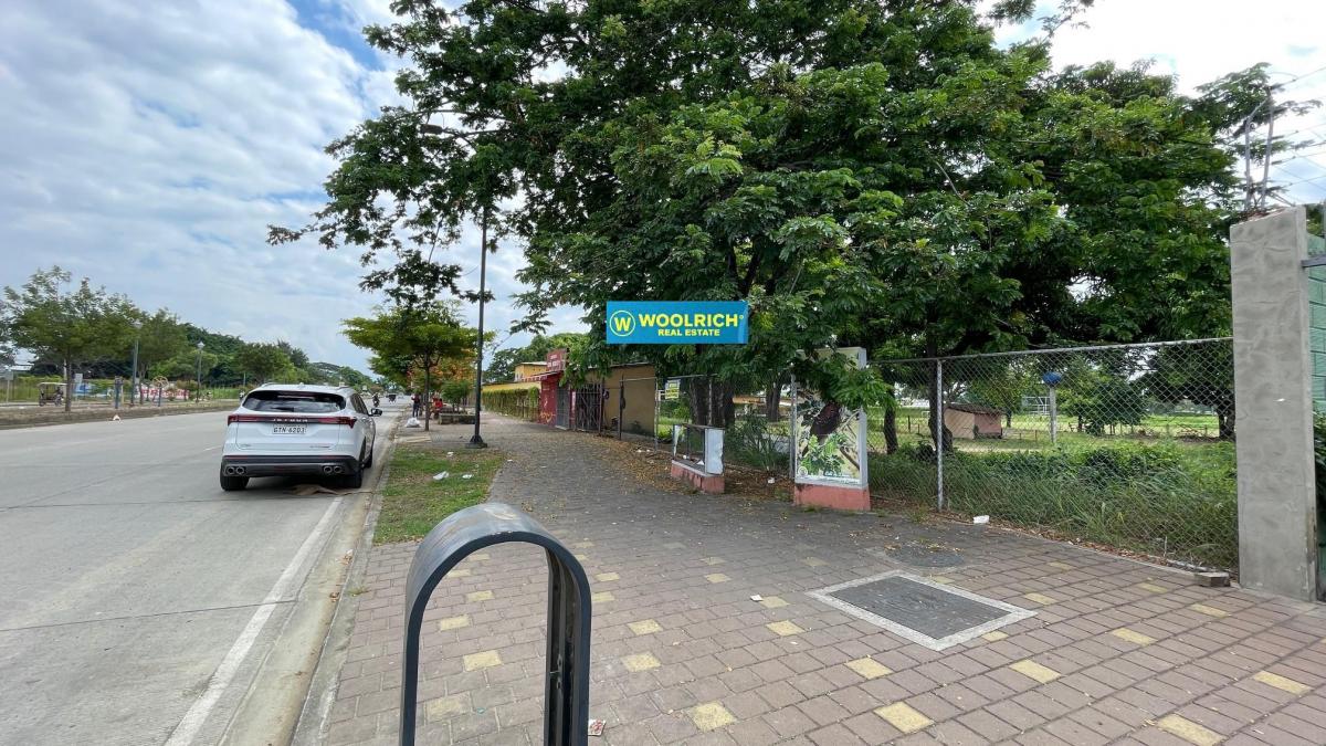 Vendo Terreno en El Centro de Daule, Cabecera Cantonal, Av Piedrahita, 900 m², Guayas — imagen 9