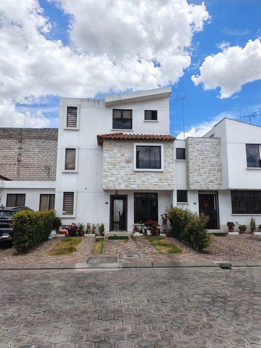 Casa en Venta en El Centro de Conocoto — imagen 10
