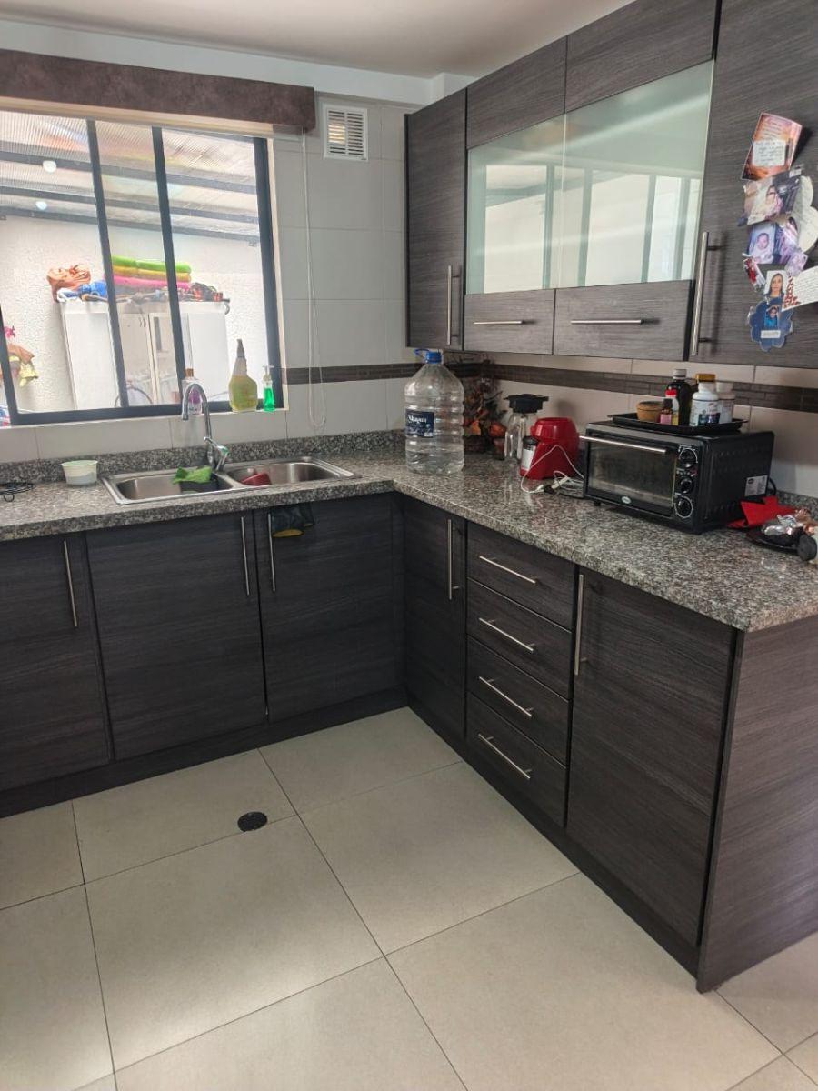 Casa en Venta en El Centro de Conocoto — imagen 6