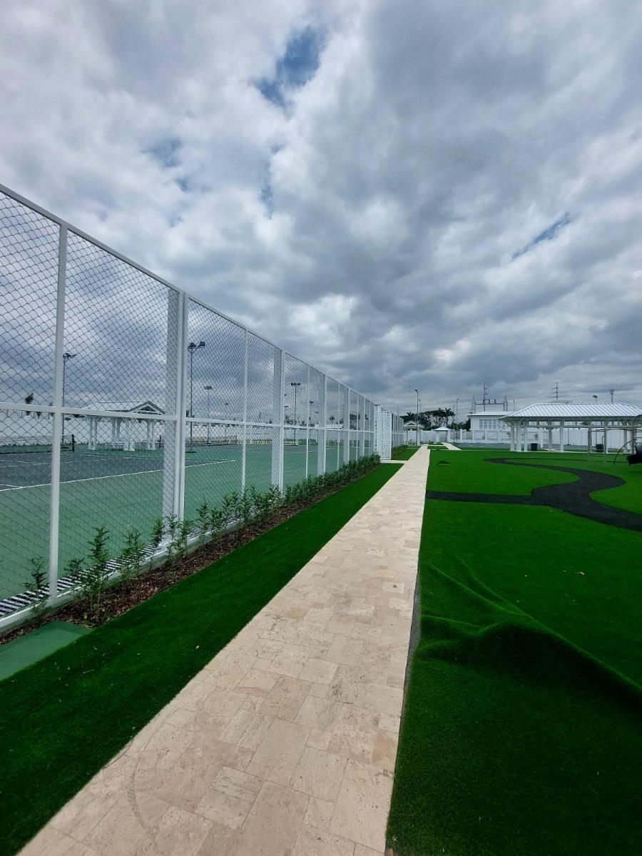 En Venta Terreno en La Urb. Aires Norte - Via Samborondon, Guayas — imagen 3