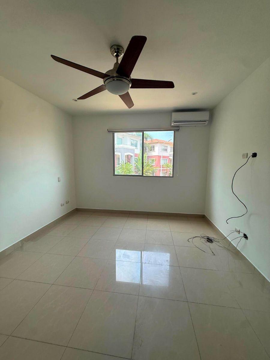 Departamento Exclusivo en Venta y Alquiler - 2.5 Km Samborondon, Guayas — imagen 10