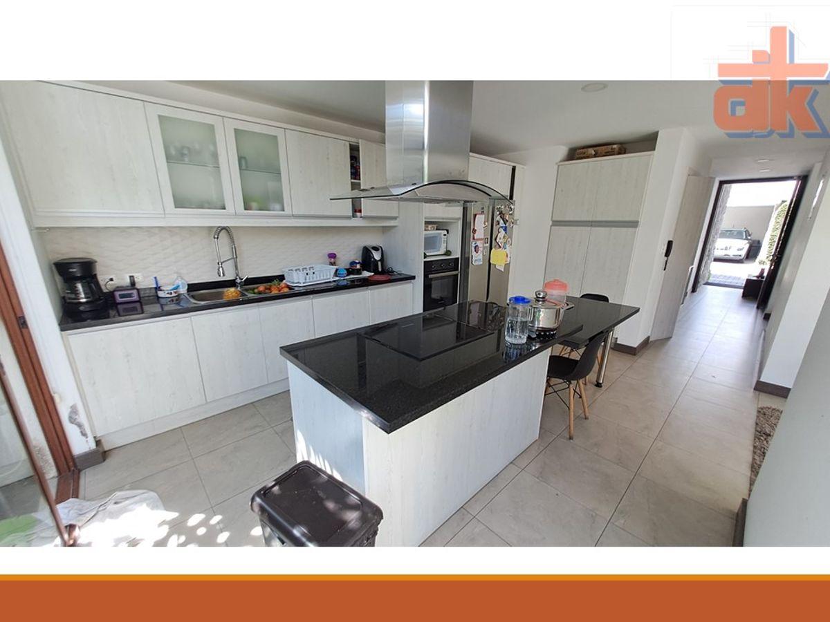 Casa Nueva de Lujo en Hilacril, Tumbaco, con 3 Hab con Baño y Vista Al Ilaló — imagen 10