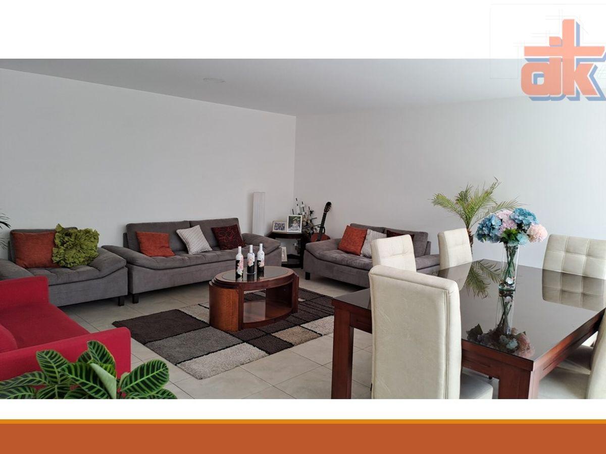 Casa Nueva de Lujo en Hilacril, Tumbaco, con 3 Hab con Baño y Vista Al Ilaló — imagen 7