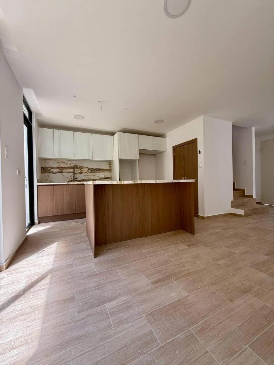 Casa de 3 Habitaciones - en Venta - Tumbaco - 107 m² — imagen 8