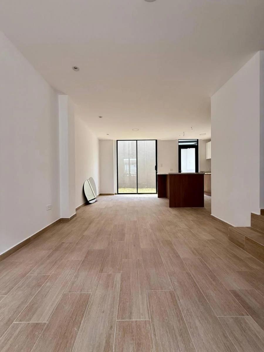 Casa de 3 Habitaciones - en Venta - Tumbaco - 107 m² — imagen 5