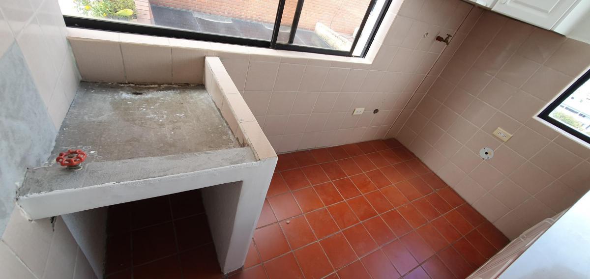 Se Vende Departamento Sector Marcos Jofre - Unión Nacional. Provincia de Pichincha — imagen 8