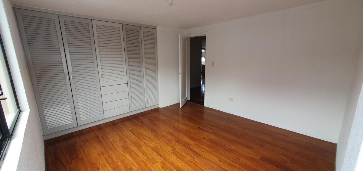 Se Vende Departamento Sector Marcos Jofre - Unión Nacional. Provincia de Pichincha — imagen 4