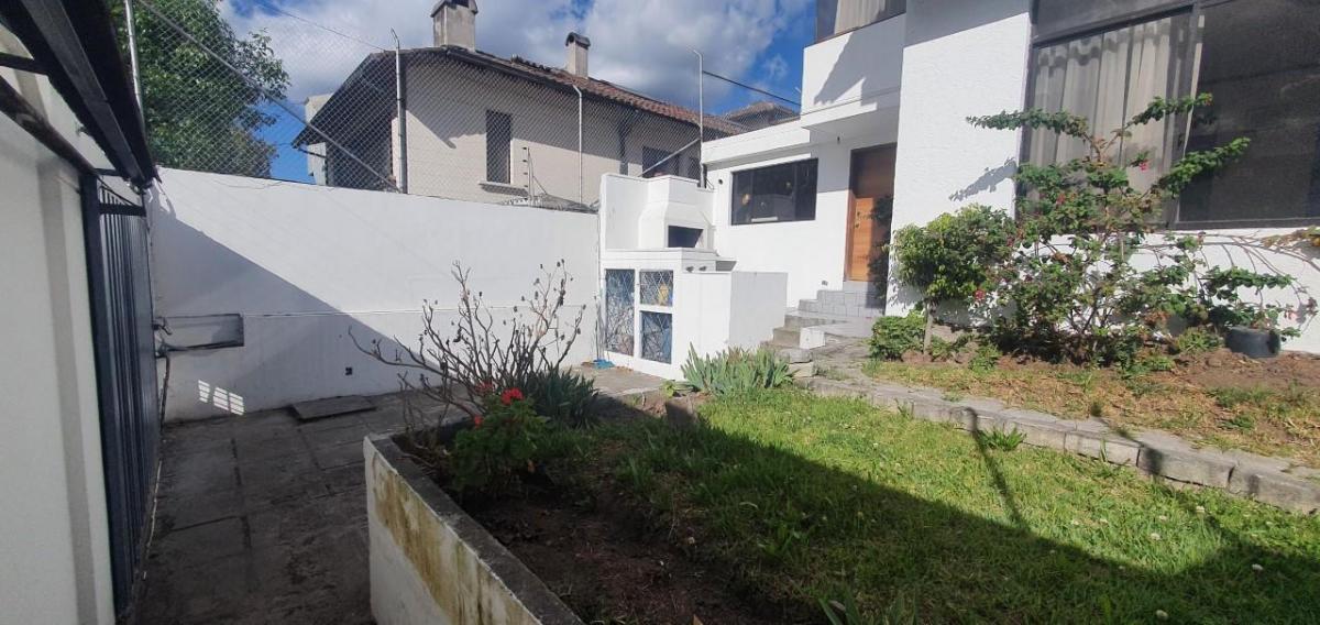 Se Vende Terreno Sector Monteserrin — imagen 7