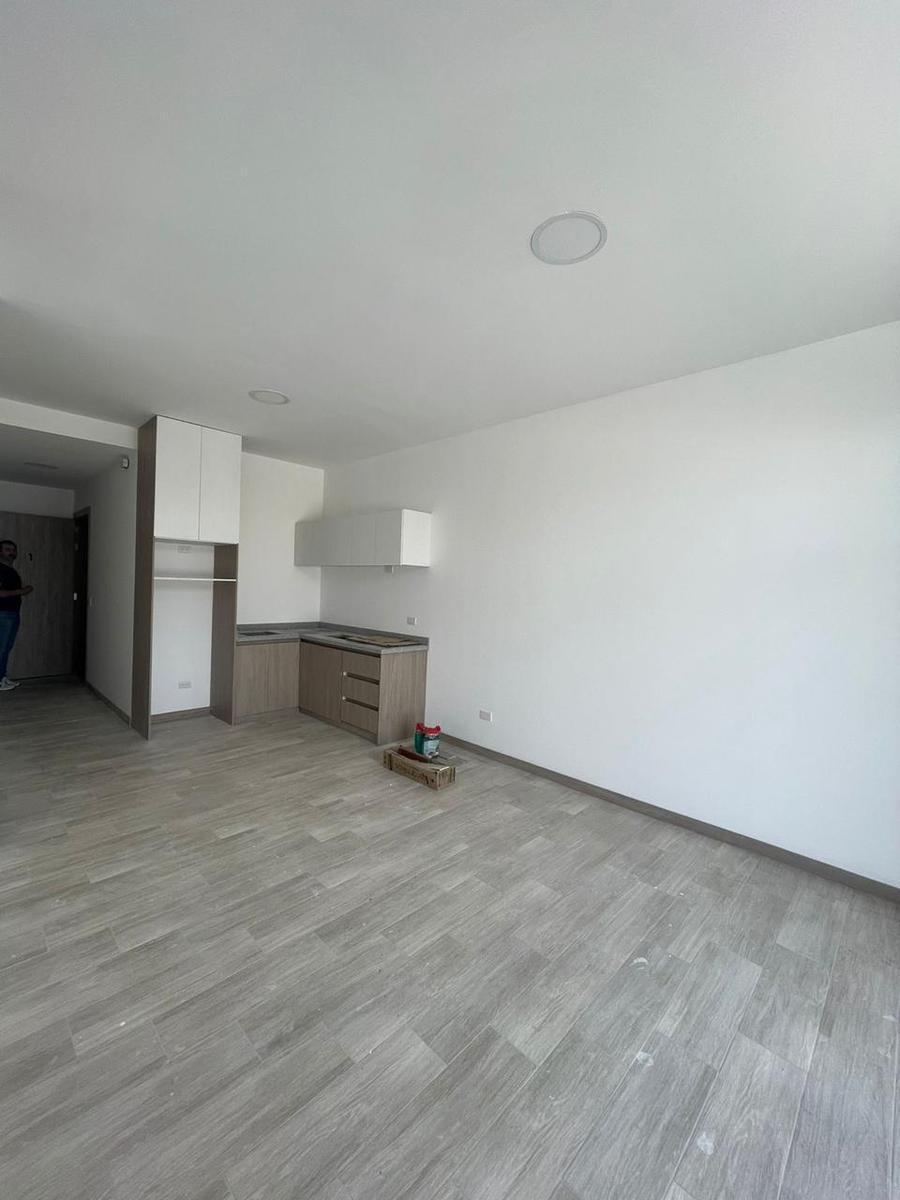 Suite en Ventra Dentro de Urbanización en Cumbaya — imagen 4