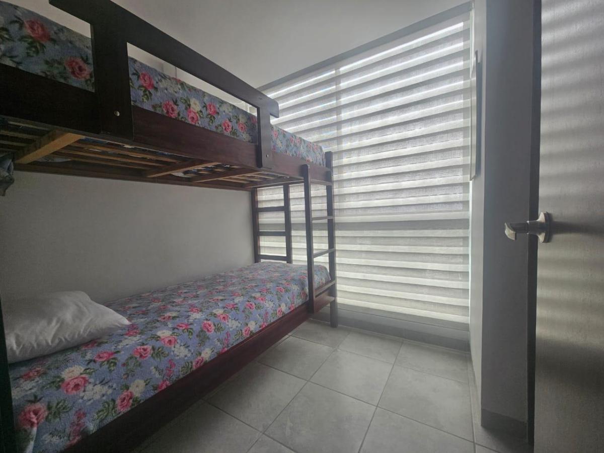 Departamento en Venta – Condominio Castellmare, Malecón de Salinas — imagen 3