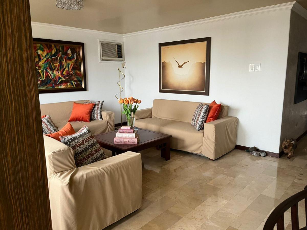 Espectacular Departamento Amoblado en Lomas de Urdesa, Guayas — imagen 3