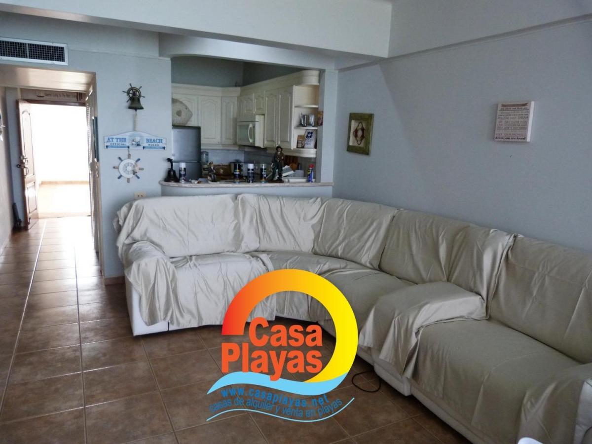 Departamento Frente Al Mar de Venta en Playas, Carabelas de Colon 2 Dorm., Guayas — imagen 6