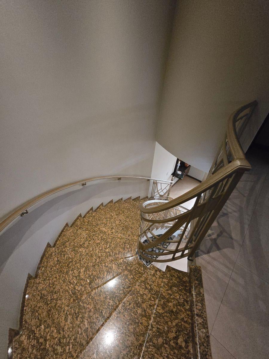 Vendo Hermosa Casa en Urbanización Estancias del Rio Samborondon, Guayas — imagen 4