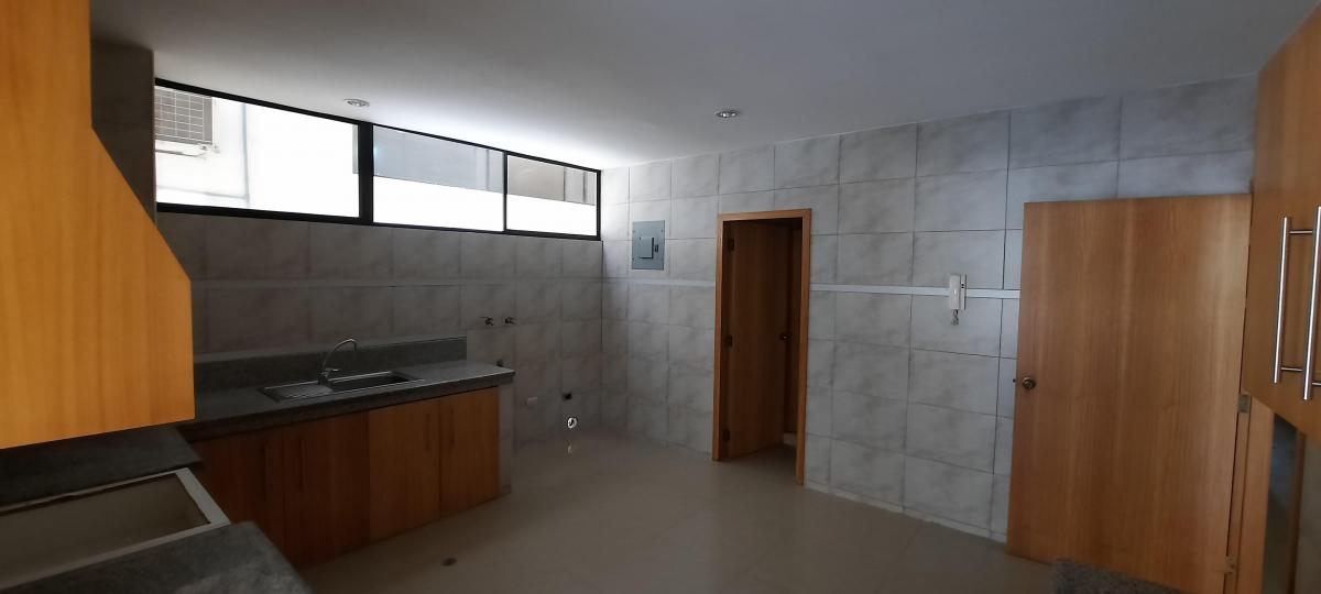 Olivos 2 Departamento Tres Dorm., Ascensor, Piscina Se Alquila o Vende!, Guayas — imagen 7