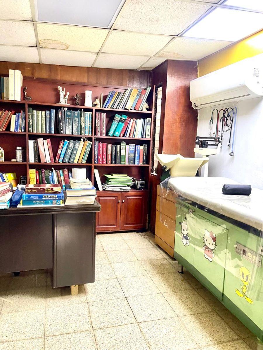 *vendo Casa Excelente Ubicación Sector Urdesa Central. Guayas — imagen 6