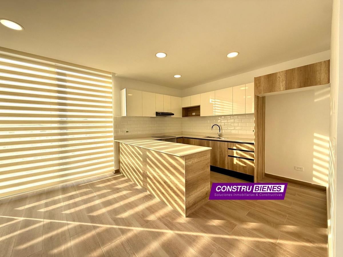 Nuevo Departamento Semi Amoblado en Urb. Portomanta, Manta, Manabí — imagen 9
