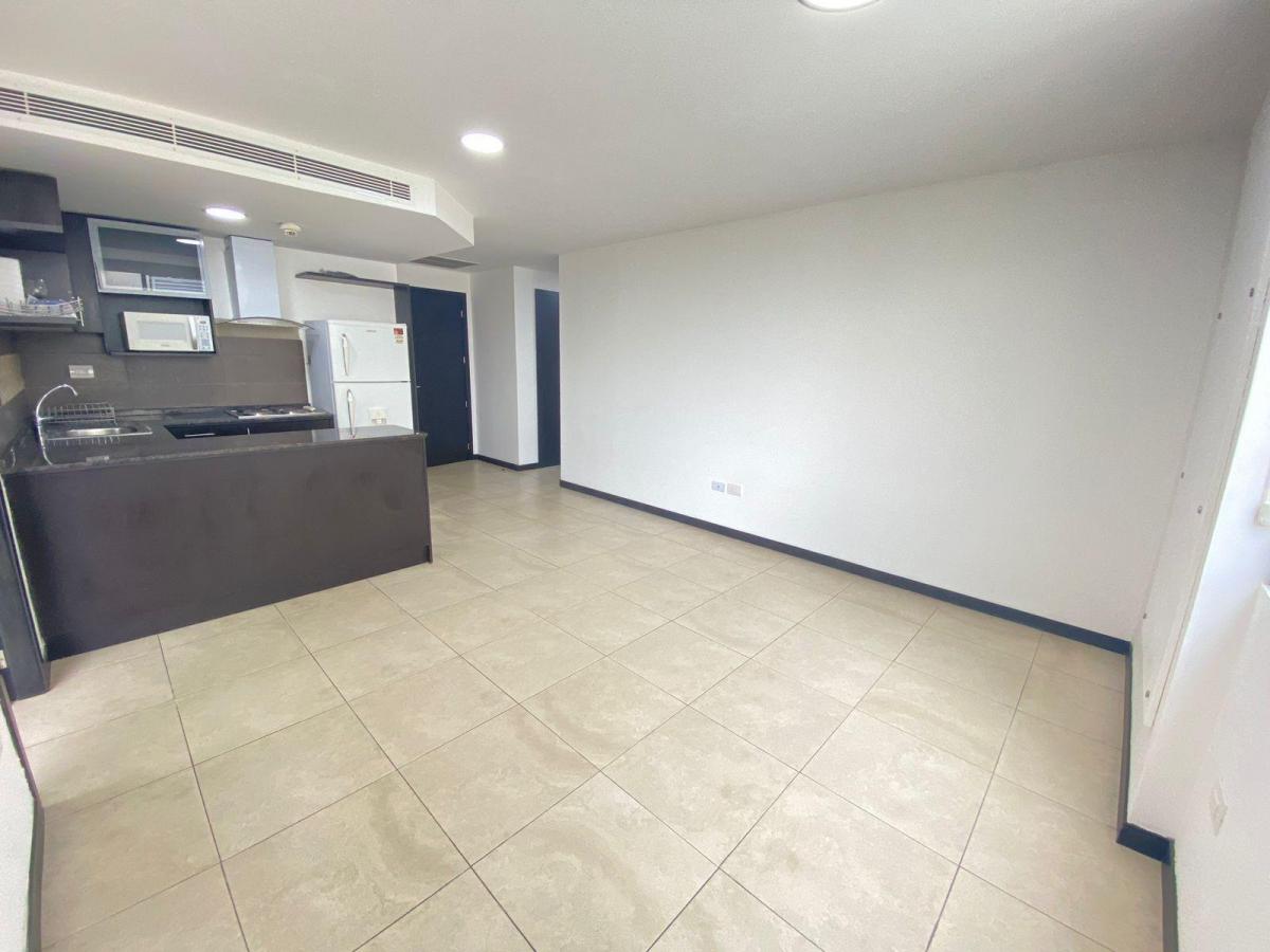 Departamento en Venta y Renta Esquinera en Torre Bellini, Puerto Santa Ana, Guayas — imagen 10