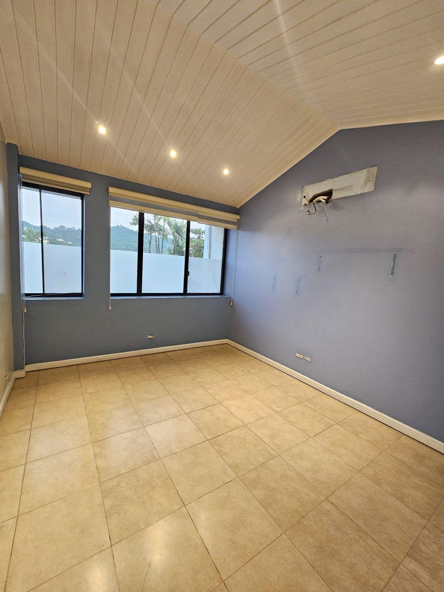 7373. Ceibos, Alquilo o Vendo Casa 3 Dorm. $215.000/$1100, Guayas — imagen 4