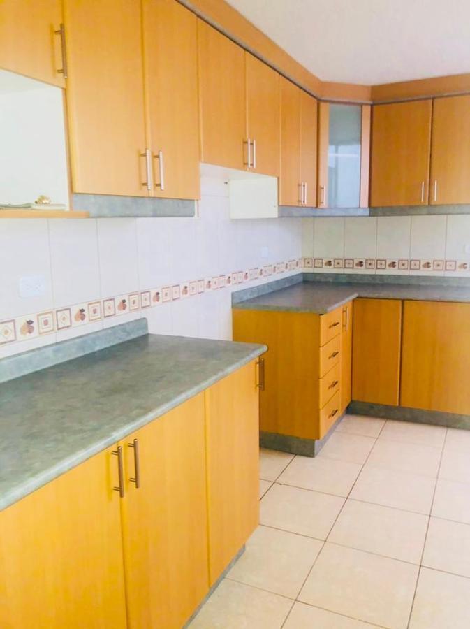 Oportunidad Departamento Amplio 3 Dorm. - Machala a Una Cuadra Occidental — imagen 5