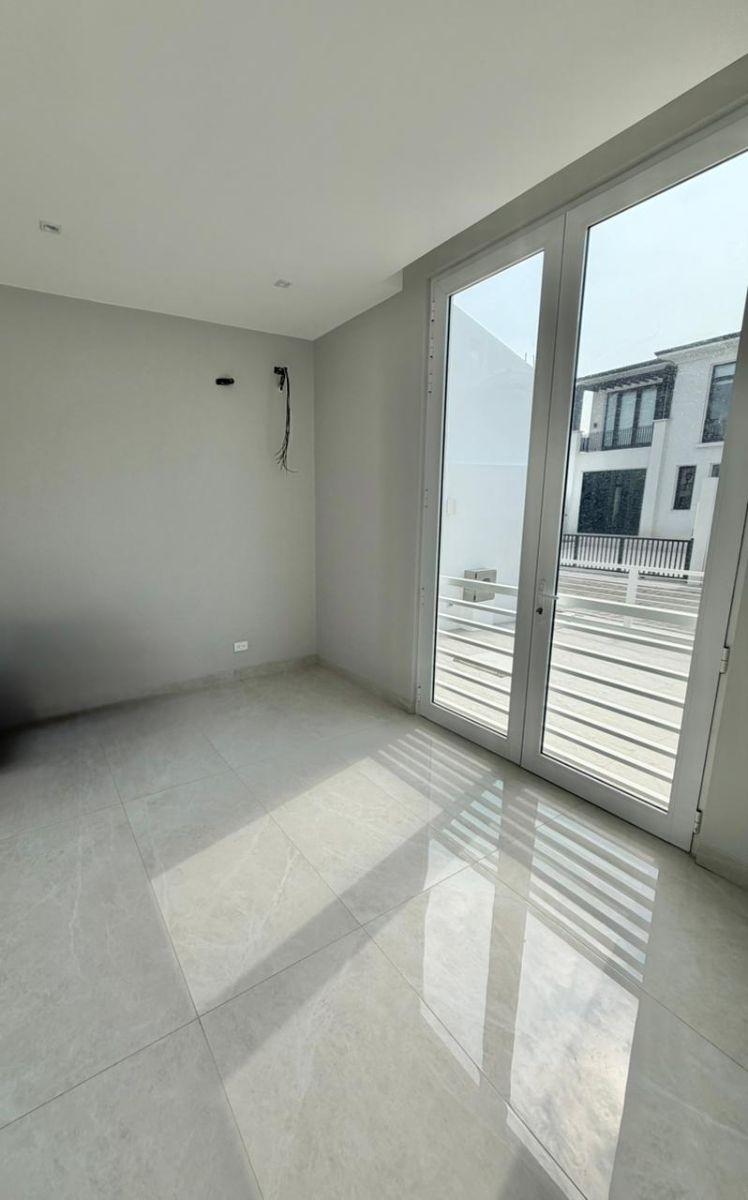 Por Estrenar Elegante y Confortable Casa de 3 Habitaciones, Guayas — imagen 10