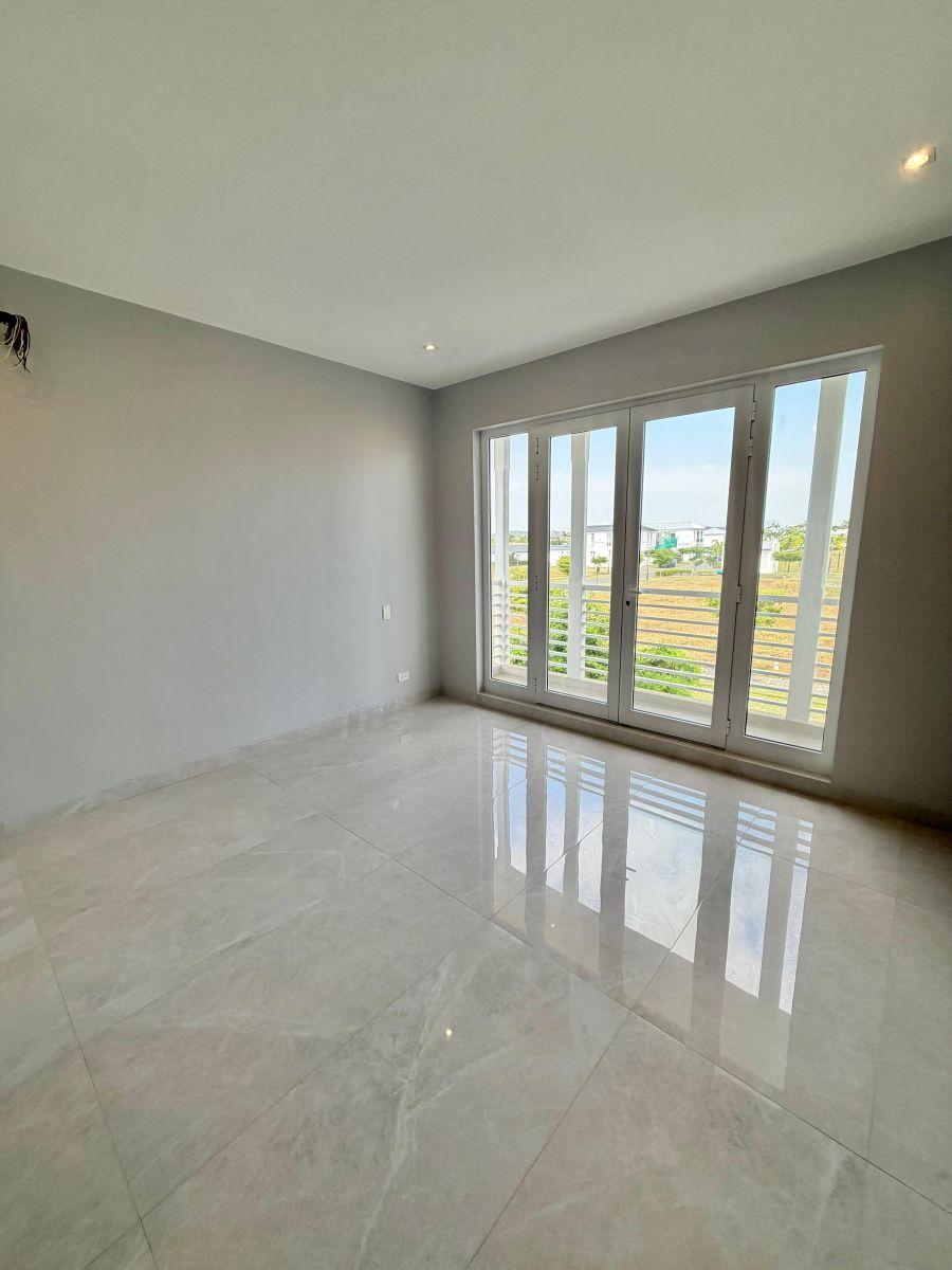 Por Estrenar Elegante y Confortable Casa de 3 Habitaciones, Guayas — imagen 6