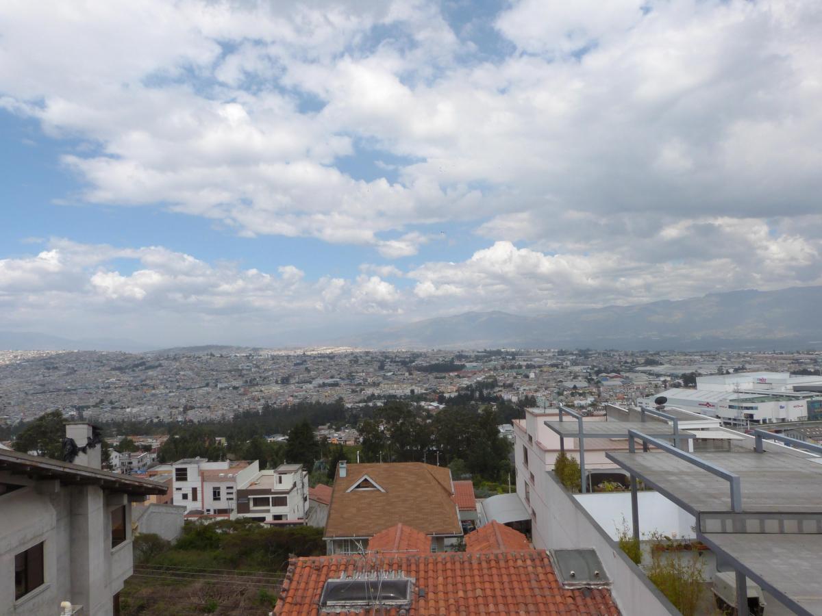 Carcelen Hermosa Vista Al Portal Shopping Dep 3 Dorm 145 m² Terraza Bbq Yacuzzi — imagen 8