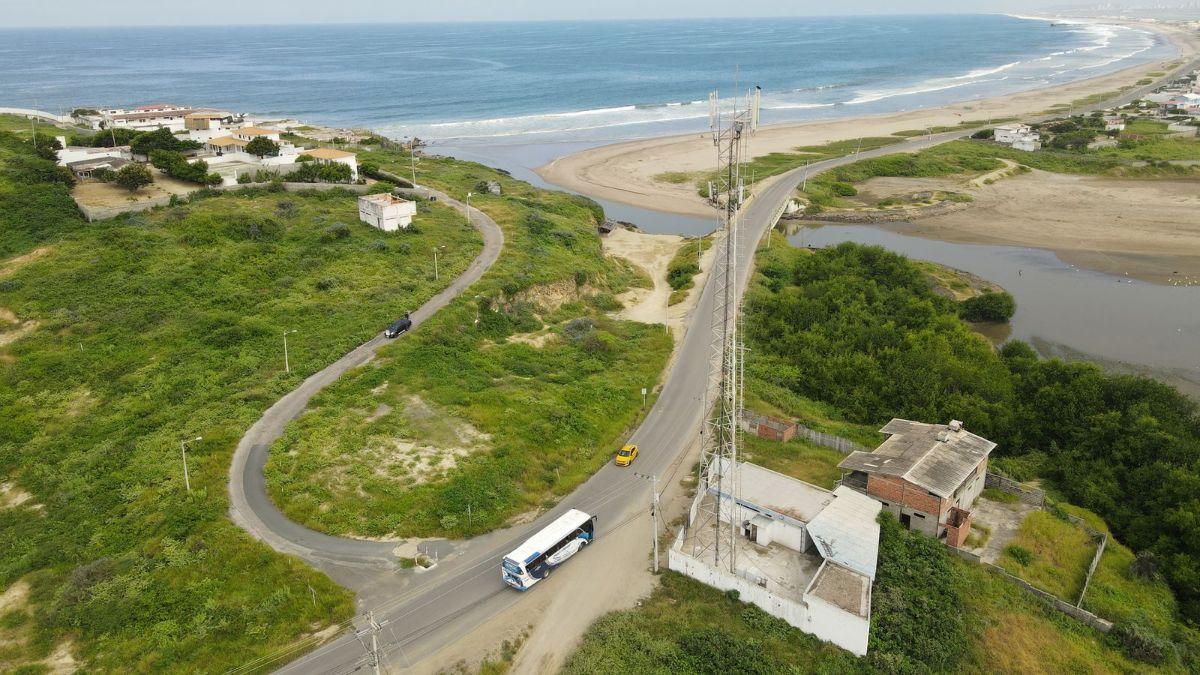 Terreno de 3684 m² en Venta con Vista Al Mar en Punta Carnero — imagen 6