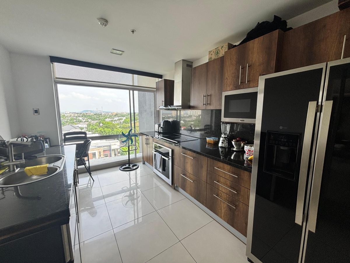 Lindo Departamento en Condominio con Área Social Al Rio, Guayas — imagen 8