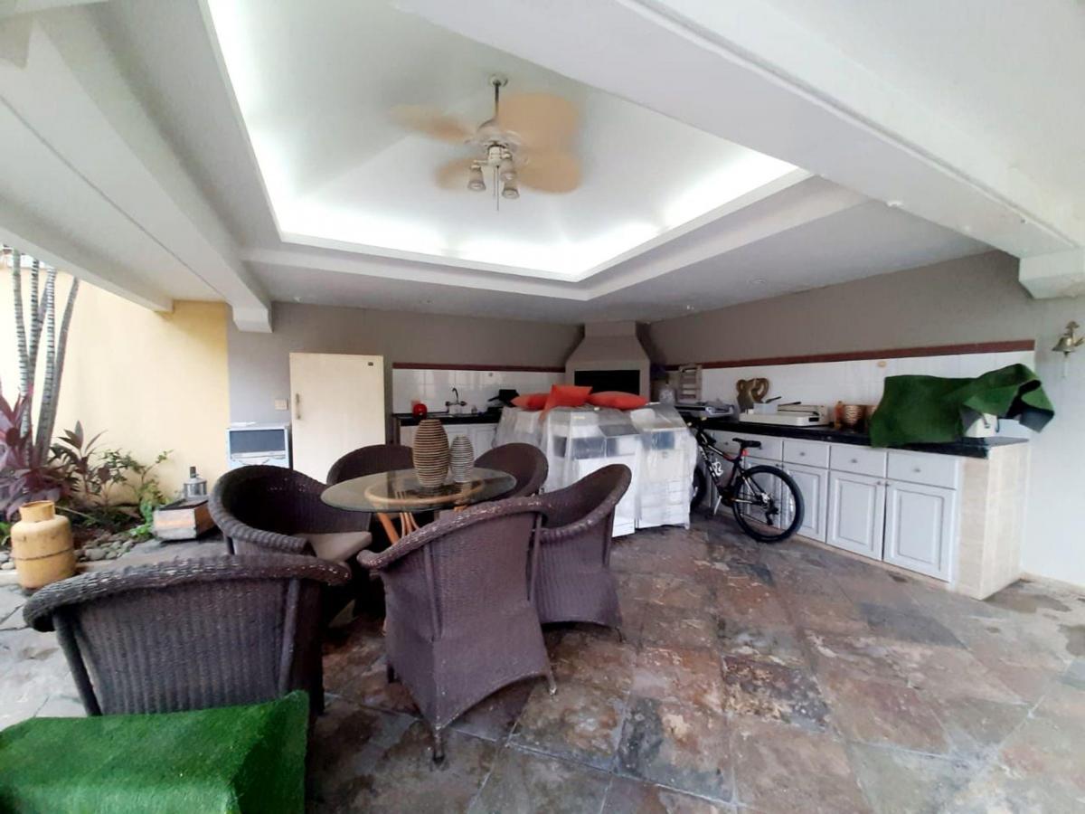 Venta Casa 4 Dorm. Samborondon San Isidro, Guayas — imagen 8