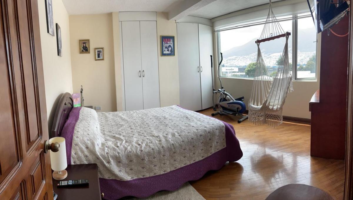Vendo Hermoso Departamento Sector La Kennedy — imagen 8