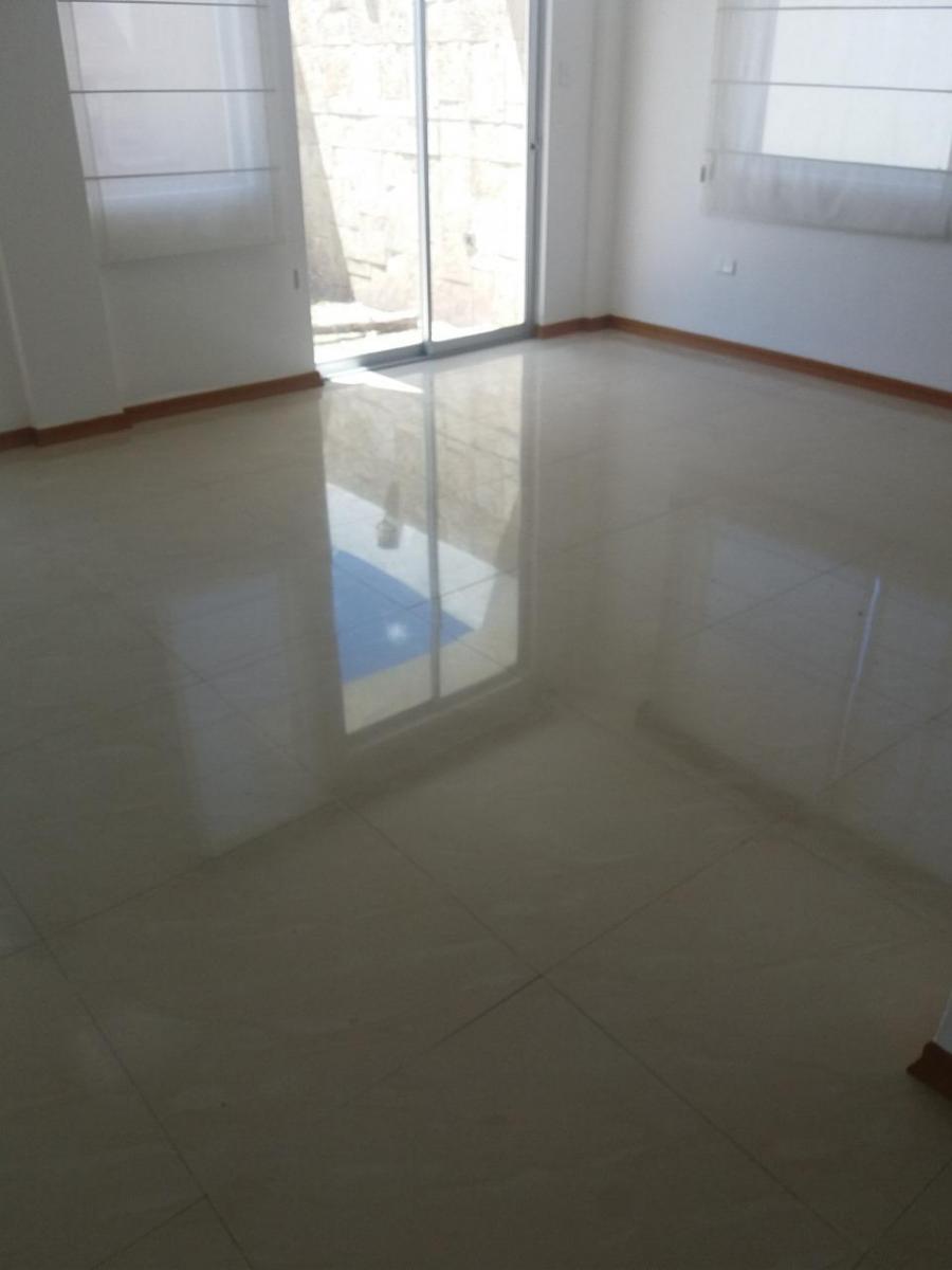 Vendo Bonita Casa en Urbanizacion San Francisco Sector La Espe — imagen 6