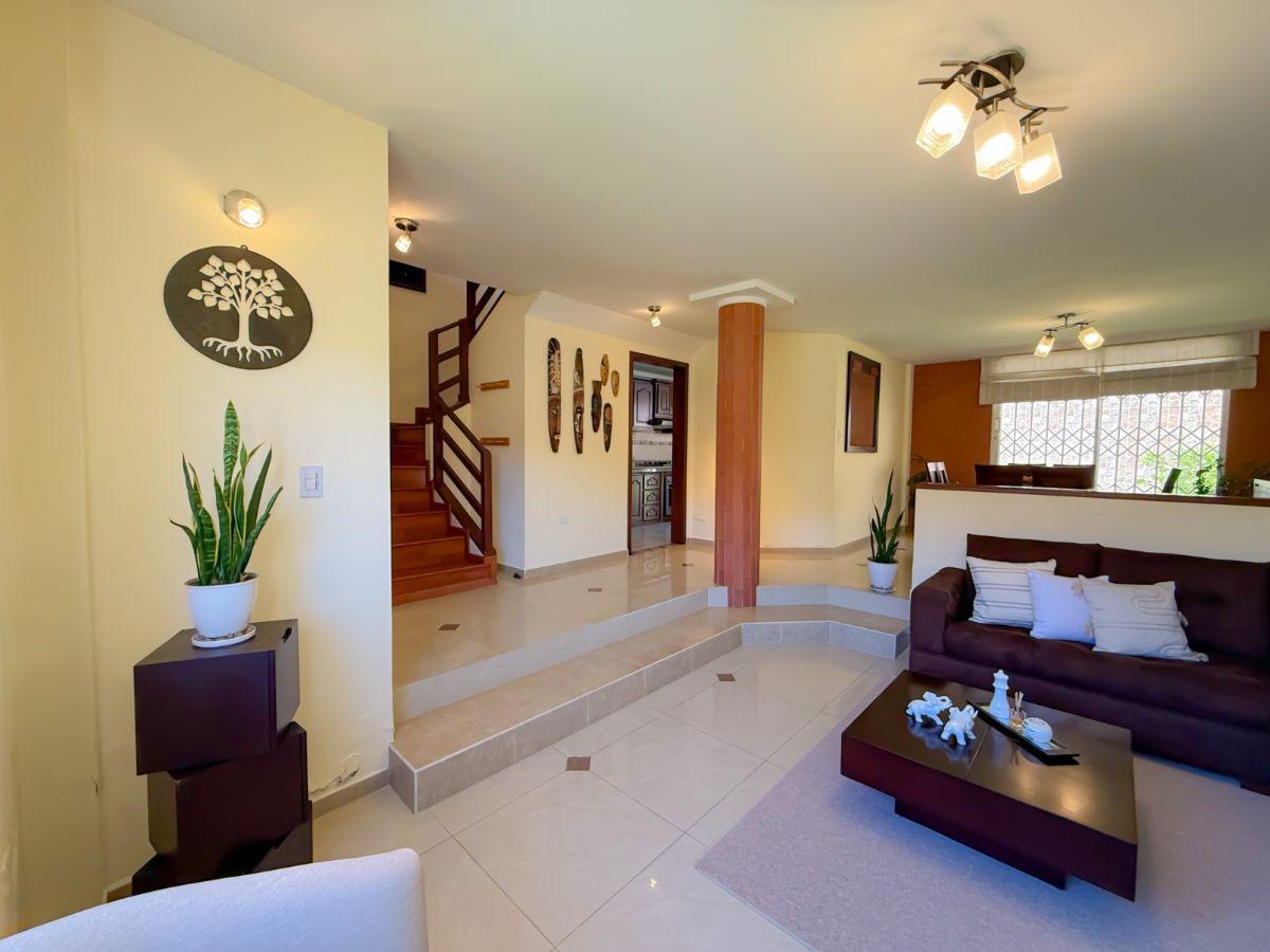 Casa de Venta Sector Supermaxi San Gabriel Valle de Los Chillos — imagen 7
