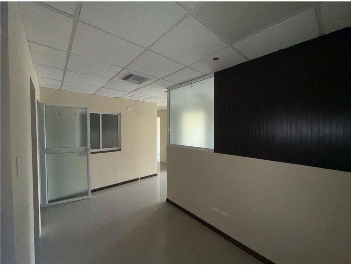 C.01 Venta de Oficina en Parque Empresarial Colon Al Norte Guayaquil, Guayas — imagen 9