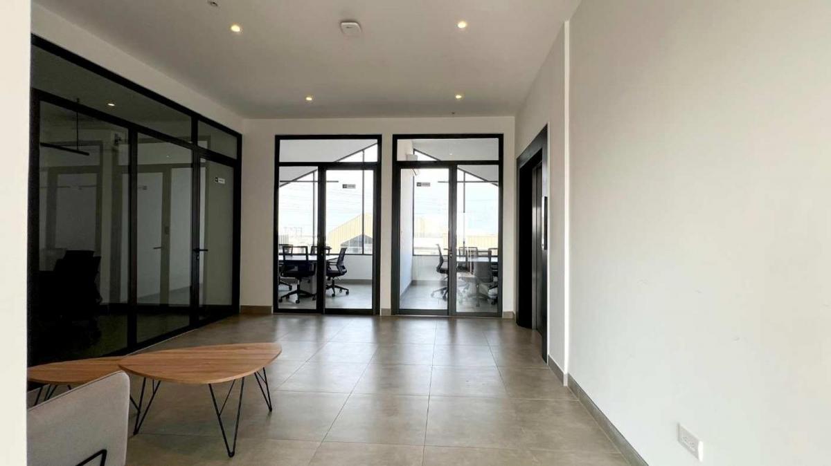 Venta | Local Comercial U Oficina en Almax Center, Guayas — imagen 7