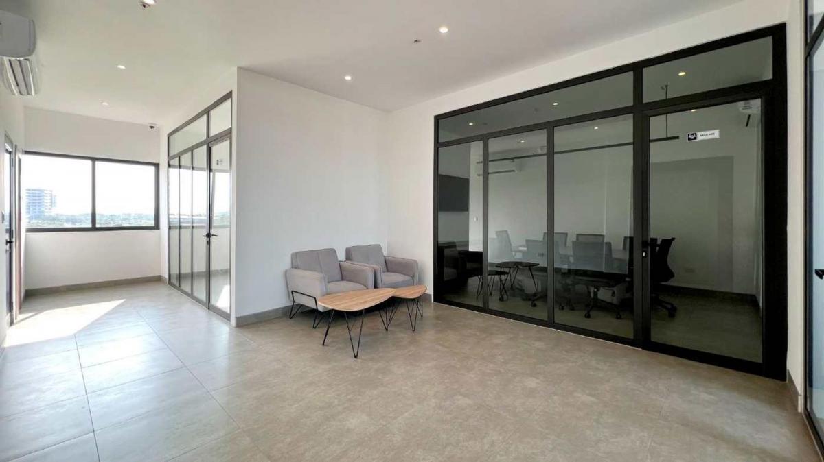 Venta | Local Comercial U Oficina en Almax Center, Guayas — imagen 6