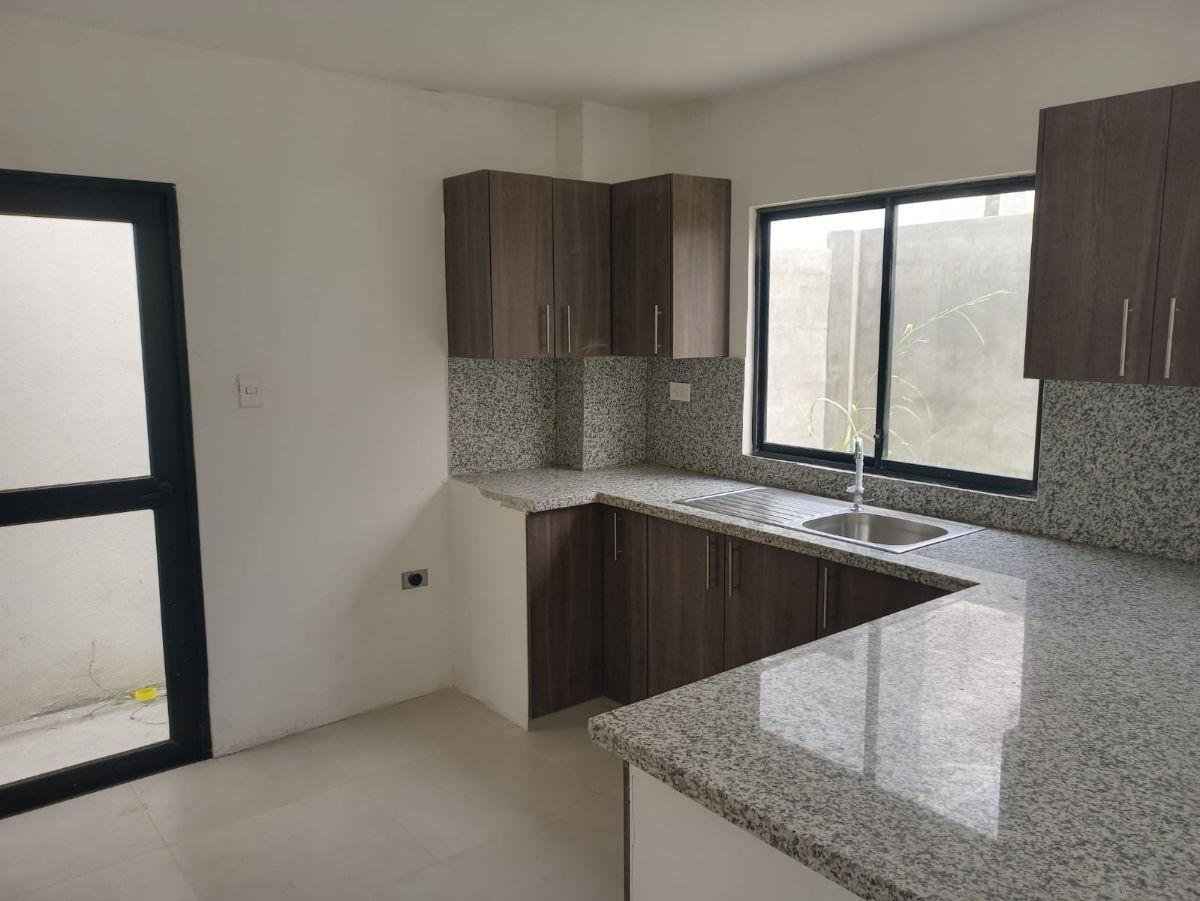Venta de Casa en Urb. Narcisa Club, Ave Narcisa de Jesús. 3 Dorm.. Guayas — imagen 6